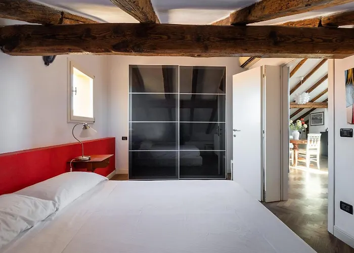 Urbana 13 Rooftop By Wonderful Italy